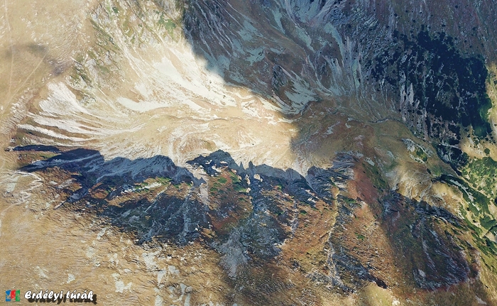 Az erózió elképesztő formákat hozott létre a Páring-hegységben