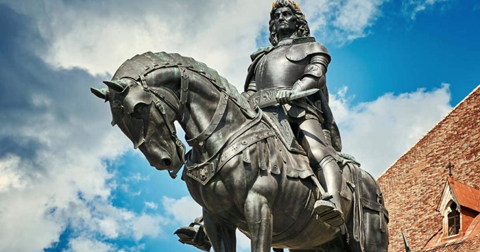Mátyás király szobra Kolozsváron